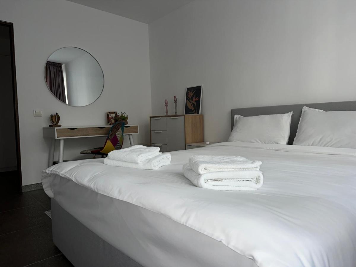 Xox Comfort Obregia Bucureşti Exterior foto
